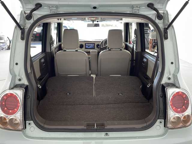 スズキ ラパン ショコラ X 兵庫県 2013(平25)年 9.4万km アロマティックアクアメタリック ・社外SDナビ/・AM/FM/CD/DVD/SD/・Bluetooth接続/・フルセグTV/・オートエアコン/・アイドリングストップ/・ビルトインETC/・プッシュスタート/・電動格納ミラー/・革巻きステアリング/・ウインカーミラー/・オートライト/・キセノンヘッドライト/・スペアキー/・ドアバイザー/・純正フロアマット/・社外レーダー