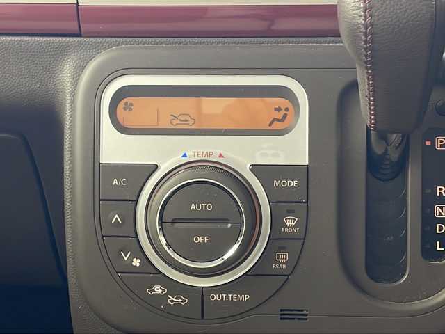 スズキ ラパン ショコラ X 兵庫県 2013(平25)年 9.4万km アロマティックアクアメタリック ・社外SDナビ/・AM/FM/CD/DVD/SD/・Bluetooth接続/・フルセグTV/・オートエアコン/・アイドリングストップ/・ビルトインETC/・プッシュスタート/・電動格納ミラー/・革巻きステアリング/・ウインカーミラー/・オートライト/・キセノンヘッドライト/・スペアキー/・ドアバイザー/・純正フロアマット/・社外レーダー