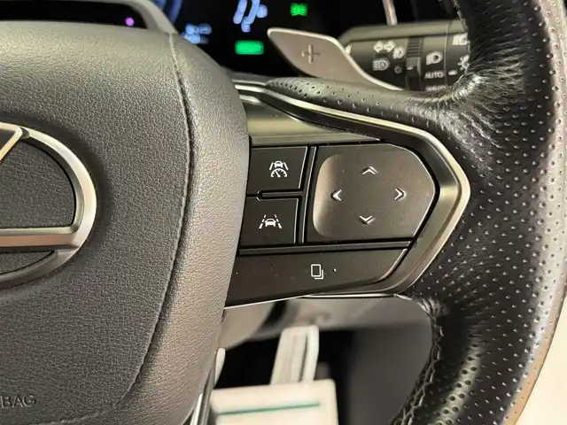 レクサス ＲＸ 500h Fスポーツパフォーマンス 群馬県 2023(令5)年 3万km ホワイトノーヴァガラスフレーク レクサスセーフティシステム+/・プリクラッシュセーフティ/・レーダークルーズコントロール/・ブラインドスポットモニター/・ヘッドアップディスプレイ/・レーンチェンジアシスト/・パーキングサポートブレーキ/・クリアランスソナー/・オートハイビーム/純正ナビ/　　フルセグ/BT/AM/FM/    USb/Miracast/    AppleCarPlay/AndroidAuto/パノラミックビューモニター/サンルーフ/アドバンストパーク/ハンズフリーパワーバックドア/デジタルインナーミラー/黒革シート/全席パワーシート/全席シートヒーター/エアーシート/ステアリングヒーター/オートLEDヘッドライト/フォグランプ/置くだけ充電/純正フロアマット/純正21AW/スマートキー2本/前後ドライブレコーダー/ビルドインETC2.0