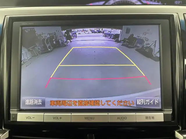 トヨタ エスティマ アエラス プレミアムエディション 富山県 2014(平26)年 5.6万km ホワイトパールクリスタルシャイン 純正ナビ（AM/FM/DVD/BT/フルセグ）/バックカメラ/ドライブレコーダー/ETC/両側パワースライドドア/クルーズコントロール/純正アルミホイール/純正フロアマット/オートキセノンライト/フォグライト/革巻きステアリング/ステアリングスイッチ/スマートキー