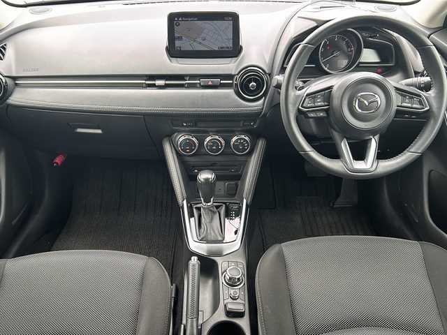 マツダ デミオ XD ツーリング 福岡県 2018(平30)年 7.7万km ソウルレッドクリスタルM 純正ナビ【AM/FM/CD/DVD/Bluetooth】/ヘッドアップディスプレイ/全方位カメラ/ETC/D/N席シートヒーター/AAC/ステアリングスイッチ/クルーズコントロール/横滑り防止装置/盗難防止装置/コーナーセンサー/アイドリングストップ/盗難防止装置/横滑り防止装置/ドアバイザー/純正16インチAW/純正フロアマット