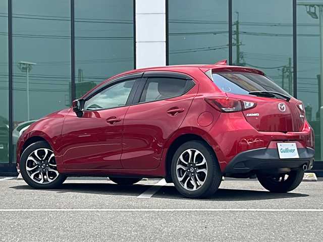 マツダ デミオ XD ツーリング 福岡県 2018(平30)年 7.7万km ソウルレッドクリスタルM 純正ナビ【AM/FM/CD/DVD/Bluetooth】/ヘッドアップディスプレイ/全方位カメラ/ETC/D/N席シートヒーター/AAC/ステアリングスイッチ/クルーズコントロール/横滑り防止装置/盗難防止装置/コーナーセンサー/アイドリングストップ/盗難防止装置/横滑り防止装置/ドアバイザー/純正16インチAW/純正フロアマット