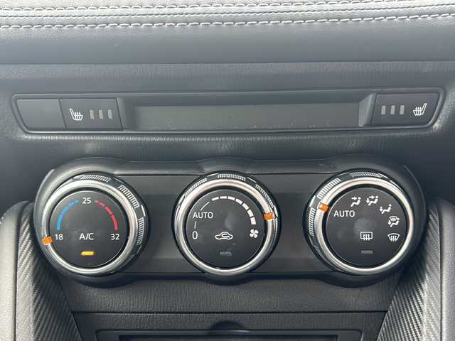 マツダ デミオ XD ツーリング 福岡県 2018(平30)年 7.7万km ソウルレッドクリスタルM 純正ナビ【AM/FM/CD/DVD/Bluetooth】/ヘッドアップディスプレイ/全方位カメラ/ETC/D/N席シートヒーター/AAC/ステアリングスイッチ/クルーズコントロール/横滑り防止装置/盗難防止装置/コーナーセンサー/アイドリングストップ/盗難防止装置/横滑り防止装置/ドアバイザー/純正16インチAW/純正フロアマット