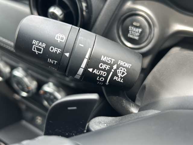マツダ デミオ XD ツーリング 福岡県 2018(平30)年 7.7万km ソウルレッドクリスタルM 純正ナビ【AM/FM/CD/DVD/Bluetooth】/ヘッドアップディスプレイ/全方位カメラ/ETC/D/N席シートヒーター/AAC/ステアリングスイッチ/クルーズコントロール/横滑り防止装置/盗難防止装置/コーナーセンサー/アイドリングストップ/盗難防止装置/横滑り防止装置/ドアバイザー/純正16インチAW/純正フロアマット