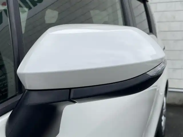 トヨタ シエンタ G 福岡県 2019(令1)年 2.5万km ホワイトパールクリスタルシャイン 社外７型ナビ(FM/AM/BT)バックモニタートヨタセーフティー両側パワスラETCUSBポートプッシュスタートスマートキー