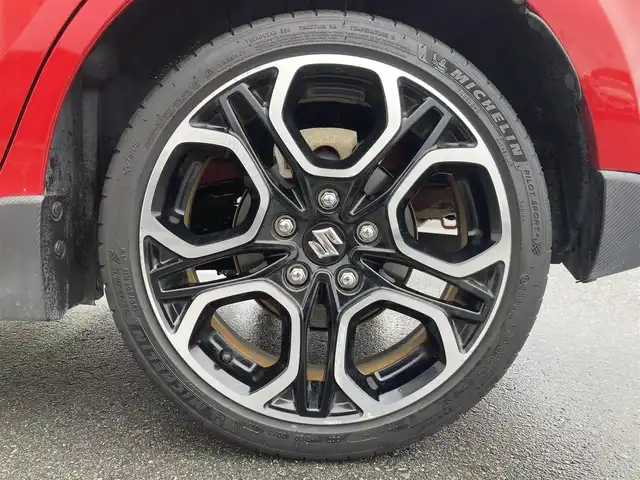 スズキ スイフト スポーツ セーフティPKG 静岡県 2017(平29)年 5.2万km バーニングレッドPM スズキセーフティサポート/純正8インチナビ(CN-RZ83)/　AM FM CD DVD Bluetooth USB SD/フルセグTV/前方ドライブレコーダー/LEDオートヘッドランプ/レーダークルーズコントロール/シートヒーター(運転席)/純正17インチアルミホイール/パドルシフト/スマートキー2本/プッシュスタート/インタークーラーターボ/ワンオーナー/ビルトインETC/アラウンドビューモニター