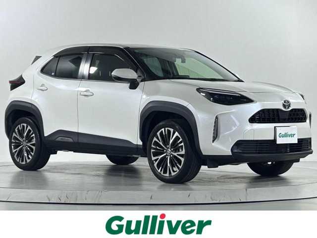 トヨタ ヤリスクロス Z 佐賀県 2020(令2)年 1.2万km ホワイトパールクリスタルシャイン 純正８インチディスプレイオーディオ/フルセグTV/Bluetooth接続/AM/FM/ドライブレコーダー/バックカメラ/追従型クルーズコントロール/衝突被害軽減システム/レーンアシスト/コーナーセンサー/シートヒーター/パワーシート/ハーフレザーシート/ブラインドスポットモニター/LEDヘッドライト/オートブレーキホールド/オートライト/オートマチックハイビーム/純正18インチアルミホイール/フロアマット
