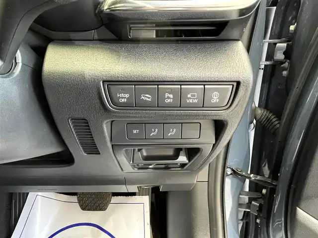 マツダ ＭＸ－３０ モダンコンフィデンス 岩手県 2020(令2)年 7.7万km ポリメタルグレーM ４WD/360°ビューモニター/ベーシックパッケージ/360度セーフティパッケージ/インテリアパッケージ/ユーティリティパッケージ/ヘッドアップディスプレイ/i-ACTIVSENSE/マツダレーダークルーズコントロール/クルージング＆トラフィックサポート/スマートシティブレーキサポート/レーンアシスト/パーキングセンサー/アダプティブLEDヘッドライトシステム/オフロードトラクションアシスト/パワーシート/シートヒーター/ステアリングヒーター/パドルシフト/純正ナビ/（フルセグ/USB/Bluetooth/AppleCarPlay/AndroidAuto）/ETC/純正18インチアルミホイール