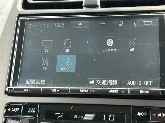 トヨタ プリウス ＰＨＶ S GRスポーツ 奈良県 2018(平30)年 7.8万km ホワイトパールクリスタルシャイン 純正ナビ(フルセグTV/CD/DVD/AM・FM/BT)/バックカメラ/ビルトインETC/ToyotaSafetySense/プリクラッシュセーフティ/クルーズコントロール/シートヒーター(D/N席)/純正18インチアルミホイール/純正フロアマット/充電ケーブル積込