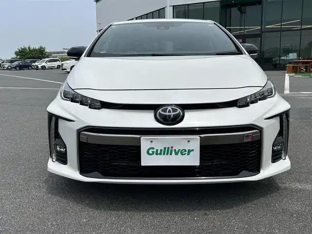 トヨタ プリウス ＰＨＶ S GRスポーツ 奈良県 2018(平30)年 7.8万km ホワイトパールクリスタルシャイン 純正ナビ(フルセグTV/CD/DVD/AM・FM/BT)/バックカメラ/ビルトインETC/ToyotaSafetySense/プリクラッシュセーフティ/クルーズコントロール/シートヒーター(D/N席)/純正18インチアルミホイール/純正フロアマット/充電ケーブル積込