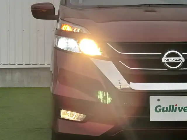 日産 セレナ ハイウェイスター プロパイロットED 香川県 2017(平29)年 5.9万km マルーンレッド 純正ナビ/　フルセグTV、CD、BT/Ｂカメラ/プロパイロット/両側パワースライドドア/前後コーナーセンサー/前後ドラレコ/ＥＴＣ/前席シートヒーター/後席エアコン/オートライト/フォグライト/フロアマット/スマートキー