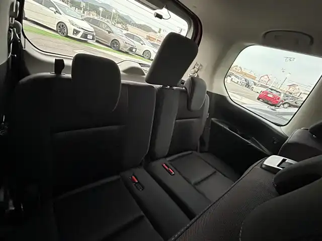 日産 セレナ ハイウェイスター プロパイロットED 香川県 2017(平29)年 5.9万km マルーンレッド 純正ナビ/　フルセグTV、CD、BT/Ｂカメラ/プロパイロット/両側パワースライドドア/前後コーナーセンサー/前後ドラレコ/ＥＴＣ/前席シートヒーター/後席エアコン/オートライト/フォグライト/フロアマット/スマートキー