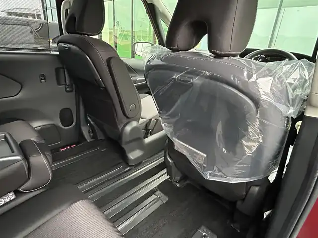日産 セレナ ハイウェイスター プロパイロットED 香川県 2017(平29)年 5.9万km マルーンレッド 純正ナビ/　フルセグTV、CD、BT/Ｂカメラ/プロパイロット/両側パワースライドドア/前後コーナーセンサー/前後ドラレコ/ＥＴＣ/前席シートヒーター/後席エアコン/オートライト/フォグライト/フロアマット/スマートキー