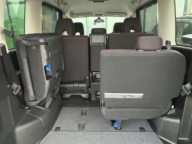 日産 セレナ ハイウェイスター プロパイロットED 香川県 2017(平29)年 5.9万km マルーンレッド 純正ナビ/　フルセグTV、CD、BT/Ｂカメラ/プロパイロット/両側パワースライドドア/前後コーナーセンサー/前後ドラレコ/ＥＴＣ/前席シートヒーター/後席エアコン/オートライト/フォグライト/フロアマット/スマートキー