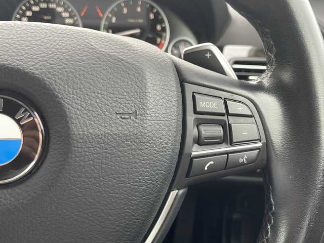 ＢＭＷ ６４０ｉ グランクーペ 兵庫県 2018(平30)年 5.3万km ミネラルホワイト 保証書・取説・有/純正メモリーナビ・フルセグ・BT・CD・DVD・FM・AM/バックカメラ/サイドカメラ/ETC/追尾機能付きクルーズコントロール/車線逸脱防止支援システム/衝突被害軽減ブレーキ/コーナーセンサー/パーキングブレーキサポート/前方ドライブレコーダー/パドルシフト/サンルーフ/電動パーキング/ブレーキホールド/全席シートヒーター/前席シートクーラー/アイドリングストップ/プッシュスタート/スマートキー×2/純正フロアマット