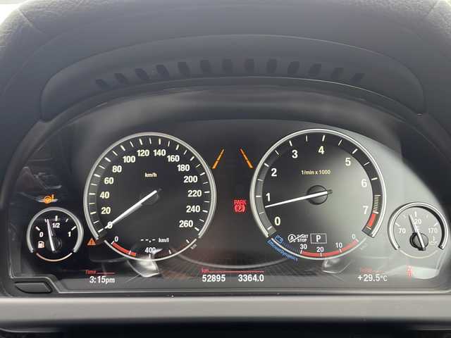 ＢＭＷ ６４０ｉ グランクーペ 兵庫県 2018(平30)年 5.3万km ミネラルホワイト 保証書・取説・有/純正メモリーナビ・フルセグ・BT・CD・DVD・FM・AM/バックカメラ/サイドカメラ/ETC/追尾機能付きクルーズコントロール/車線逸脱防止支援システム/衝突被害軽減ブレーキ/コーナーセンサー/パーキングブレーキサポート/前方ドライブレコーダー/パドルシフト/サンルーフ/電動パーキング/ブレーキホールド/全席シートヒーター/前席シートクーラー/アイドリングストップ/プッシュスタート/スマートキー×2/純正フロアマット