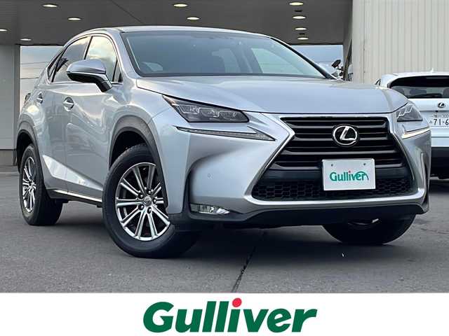 レクサス ＮＸ 200t Iパッケージ 道北・旭川 2014(平26)年 8.2万km プラチナムシルバーメタリック 4WD/純正SDナビ/ CD/DVD/BD/BT/USB/AUX/SD/MSV/フルセグ/サイド・バックカメラ/クルーズコントロール/アイドリングストップ/横滑り防止/クリアランスソナー /オートライト/LEDヘッドライト/フォグライト/オートリトラミラー /オートワイパー/黒革シート/運転席メモリシート/前席パワーシート/前席シートヒーター /ミラーヒーター/ステアリングヒーター/ビルトインETC2.0/前後ドライブレコーダー/純正フロアマット/トノカバー