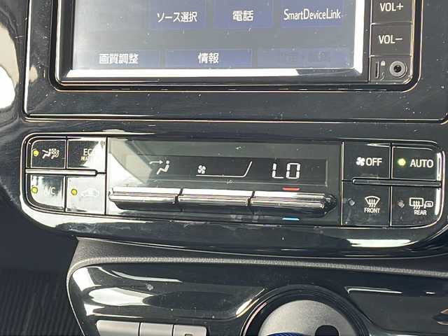 トヨタ プリウス S 長野県 2020(令2)年 7.9万km スーパーホワイトⅡ ４WD/エアロパーツ/純正メモリナビフルセグTV/バックカメラ/ETC/社外１５インチアルミ/Toyota Safety Sense /純正LEDヘッドライト