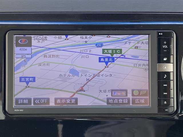 ダイハツ タント エグゼ カスタムG 岐阜県 2012(平24)年 8.8万km ブライトシルバーメタリック 純正ナビ（NSZN-W62）/（フルセグTV/CD/DVD/Bluetooth/ipod）/ハロゲンヘッドライト/フロントフォグランプ/電動格納ミラー/アイドリングストップ/オーバーヘッドコンソール/センターフロアコンソール/USB入力端子/純正14インチAW/純正フロアマット/純正ドアバイザー/ETC/スマートキー/ABS/セキュリティアラーム/ダブル＋サイドエアバッグ