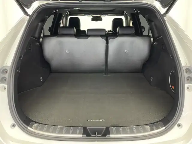 トヨタ ハリアー プレミアム アドバンスドP 愛知県 2014(平26)年 7.2万km ホワイトパールクリスタルシャイン メーカーオプションナビ（フルセグTv、BT、AM、FM）/JBLサウンド/全方位カメラ/LEDヘッドライト/サンルーフ/純正18インチアルミホイール/パワーバックドア/AUTOエアコン/アイドリングストップ/置くだけ充電/アイドリングストップ/追従クルーズコントロール/ビルトインETC/パワーステアリング/パワーウィンドウ/パワーシートD席/前後コーナーセンサー/スマートキー/プッシュスタート/カーテンエアバック