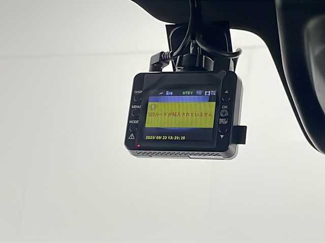 スズキ ソリオ バンディット HV MV 宮崎県 2019(令1)年 4.1万km プレミアムシルバーメタリック 禁煙車/衝突被害軽減ブレーキ/純正8型ナビTV/（Panasonic/CN-RZ843/CD/DVD/Bluetooth/フルセグTV)/純正バックカメラ/純正ビルトインETC/純正LEDオートライト/純正フォグ/純正エアロ/純正ルーフエンドスポイラー/純正15インチアルミ/純正フロアマット/左側電動スライドドア/アダプティブクルーズコントロール/レーンディパーチャーアラート/クリアランスソナー/オートエアコン/ウインカードアミラー/シートヒーター/パドルシフト/本革巻ハンドル/スマートキー/プッシュエンジンスタート/新車時保証書/取扱い説明書