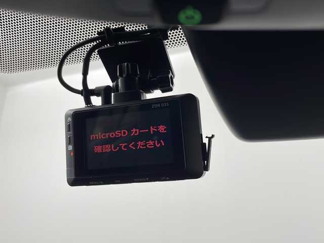 トヨタ カローラ クロス ハイブリッド Z 埼玉県 2023(令5)年 2.8万km 黒 純正ディスプレイオーディオ/全方位カメラ/ETC/前後ドラレコ/ブレーキホールド/純正フロアマット/純正ドアバイザー/電格ミラー