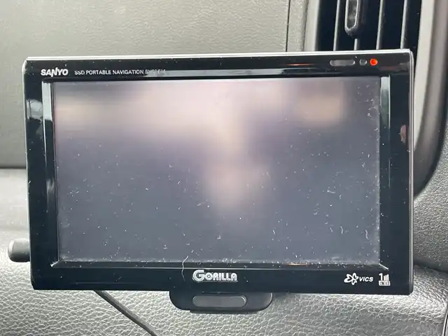 日産 キューブ 15X Vセレクション 神奈川県 2009(平21)年 11.5万km スーパーブラック 社外SDナビ /ETC /スマートキー　/プッシュスタート /純正フロアマット　/社外SIBILLA15インチホイール　/電動格納ミラー　/フォグライト　/ドアバイザー　/ハロゲンライト　/取扱説明書　/保証書　