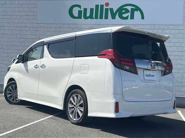 トヨタ アルファード S Aパッケージ タイプブラック 栃木県 2017(平29)年 7.4万km ホワイトパールクリスタルシャイン 純正ナビ/フルセグＴＶ/Ｂｌｕｅｔｏｏｔｈ/バックカメラ/ドライブレコーダー/フリップダウンモニター/ＥＴＣ/両側パワースライドドア/ハーフレザーシート/オットマン/三列シート/クルーズコントロール/スペアキー/後席エアコン/純正フロアマット/MT付AT/ABS/横滑り防止機能/コーナーセンサー/レーンキープアシスト/盗難防止装置/衝突被害軽減システム