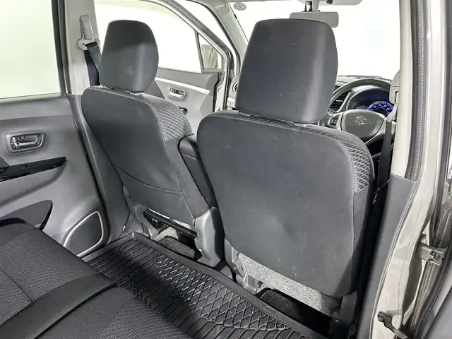 スズキ ワゴンＲ スティングレー T 佐賀県 2014(平26)年 14.9万km スチールシルバーM 社外7型ナビ/ＡＭ/ＦＭ/CD/DVD/Bluetooth/フルセグTV/バックカメラ/前後ドライブレコーダー/衝突被害軽減システム/HIDヘッドライト/フォグランプ/オートエアコン/盗難防止装置/横滑り防止装置/オートライト/スマートキー/プッシュスタート/樹脂フロアマット/純正15インチアルミホイール	/ステアリングスイッチ/電動格納ミラー/ドアバイザー