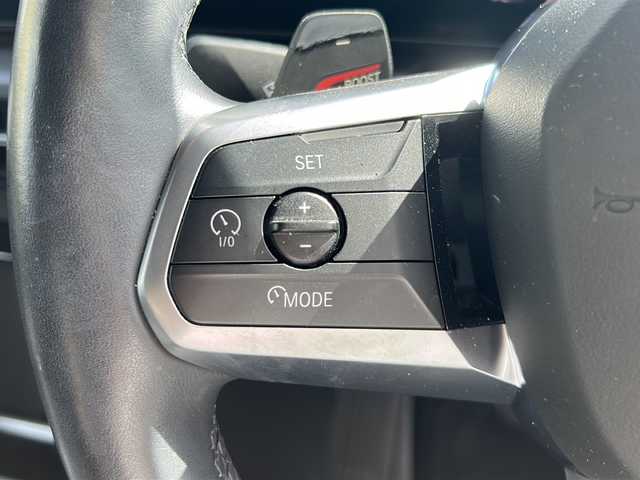 ＢＭＷ ＢＭＷ ２１８ｄ アクティブツアラー Mスポーツ 沖縄県 2022(令4)年 1.9万km 白 純正ナビ/（ＡＭ／ＦＭ／ＢＴ）/衝突軽減装置　/全方位カメラ　/ドラレコ　/追従クルーズコントロール　/前後コーナーセンサー/電動パワーシート　/ＵＳＢ入力端子　/ＬＥＤヘッドライト　/純正フロアマットワンセグテレビ