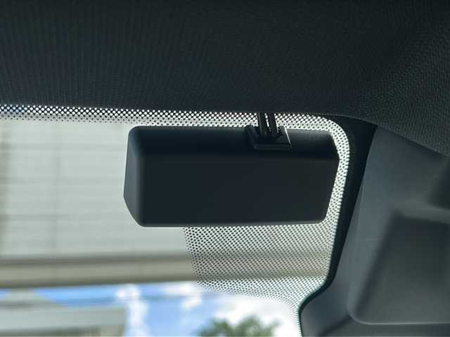 ＢＭＷ ＢＭＷ ２１８ｄ アクティブツアラー Mスポーツ 沖縄県 2022(令4)年 1.9万km 白 純正ナビ/（ＡＭ／ＦＭ／ＢＴ）/衝突軽減装置　/全方位カメラ　/ドラレコ　/追従クルーズコントロール　/前後コーナーセンサー/電動パワーシート　/ＵＳＢ入力端子　/ＬＥＤヘッドライト　/純正フロアマットワンセグテレビ