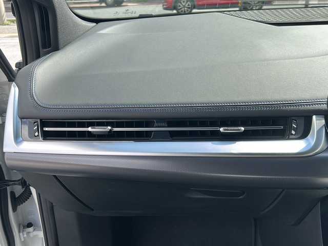 ＢＭＷ ＢＭＷ ２１８ｄ アクティブツアラー Mスポーツ 沖縄県 2022(令4)年 1.9万km 白 純正ナビ/（ＡＭ／ＦＭ／ＢＴ）/衝突軽減装置　/全方位カメラ　/ドラレコ　/追従クルーズコントロール　/前後コーナーセンサー/電動パワーシート　/ＵＳＢ入力端子　/ＬＥＤヘッドライト　/純正フロアマットワンセグテレビ