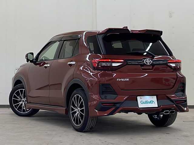 トヨタ ライズ Z 道央・札幌 2023(令5)年 2.2万km アカリマイカメタリック /4WD//純正ディスプレイオーディオ/(AM/FM/TV/BT/USB/Ipod/HDMI/Apple carplay/Android Auto)//スマートアシスト/・全車速追従機能付きクルーズコントロール/・アダプティブドライビングビーム/・レーンキープコントロール/・標識認識機能/・車線逸脱警報機能/・ふらつき警報/・先行車発進お知らせ機能/・ブラインドスポットモニター/・コーナーセンサー/・リヤクロストラフィックアラート//ウインカーミラー//モデリスタエアロ//前席シートヒーター//ドアロック連動ミラー//デジタルインナーミラー//トヨタ純正エンジンスターター//ステアリングスイッチ//前後ドライブレコーダー//フォグランプ//純正１７インチアルミ付きスタッドレスタイヤ積み込み