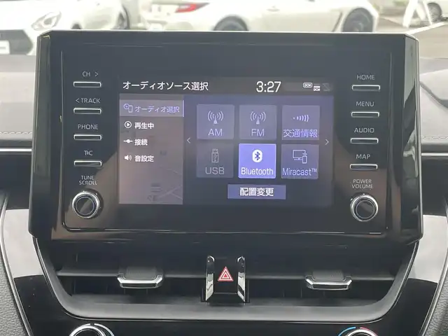 トヨタ カローラツーリング ハイブリッド ダブルバイビー 愛媛県 2020(令2)年 5.3万km ブラックマイカ 純正ディスプレイオーディオ(ナビ登録済み)/BT/USB/FM/AM/バックカメラ/ETC/純正ドライブレコーダー/トヨタセーフティセンス/レーダークルーズコントロール/衝突被害軽減ブレーキ/レーンキープアシストシステム/前後コーナーセンサー/LEDヘッドライト/オートライト/オートマチックハイビーム/フォグランプ/ハーフレザーシート/純正17インチアルミホイール/スマートキー/プッシュスタート