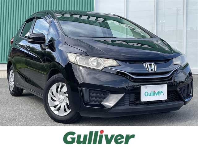 ホンダ フィット 13G Fパッケージ 福岡県 2014(平26)年 3.7万km クリスタルブラックパール プッシュスタートボタン/スマートキー/USB接続/純正フロアマット/純正ホイルキャップ/オートライト/LEDヘッドライト/マニュアル車