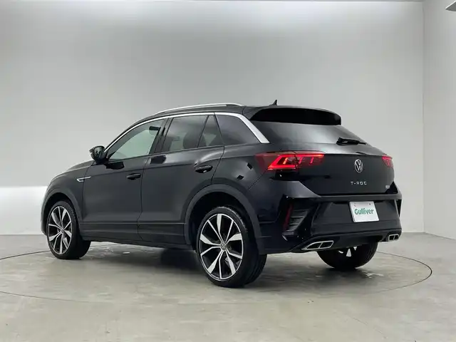 フォルクスワーゲン ＶＷ Ｔ－ロック TDI Rライン 埼玉県 2023(令5)年 4.6万km ディープブラックパールエフェクト オールインセーフティ　純正９．２インチディスプレイオーディオ　バックカメラ　ＢＳＭ　ビルトインＥＴＣ　アダプティブクルーズコントロール　シートヒーター　ワイヤレス充電　純正アルミ　オートハイビーム