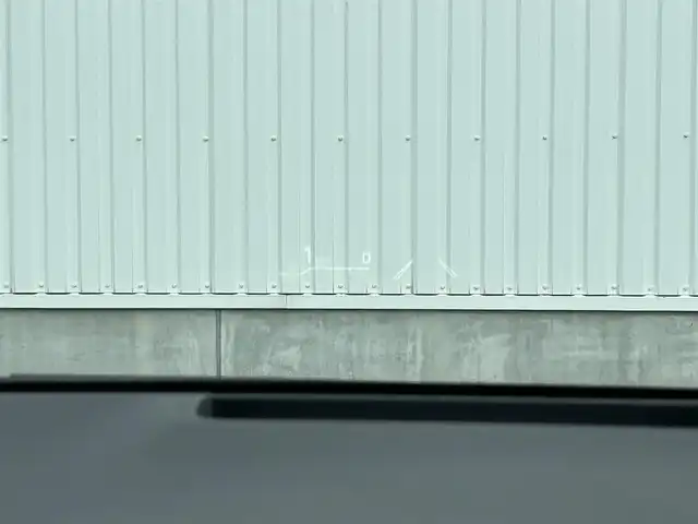 トヨタ カローラ スポーツ ハイブリッドG Z 香川県 2019(令1)年 4.1万km ホワイトパールクリスタルシャイン 純正９型ナビ/バックカメラ/レーダークルコン/前後コーナーセンサー/ヘッドアップディスプレイ/ドラレコ/ＢＳＭ/ＥＴＣ２．０/革巻きステアリング/ステアリングリモコン/ＬＥＤヘッドライト/フォグライト/純正ＡＷ/純正フロアマット