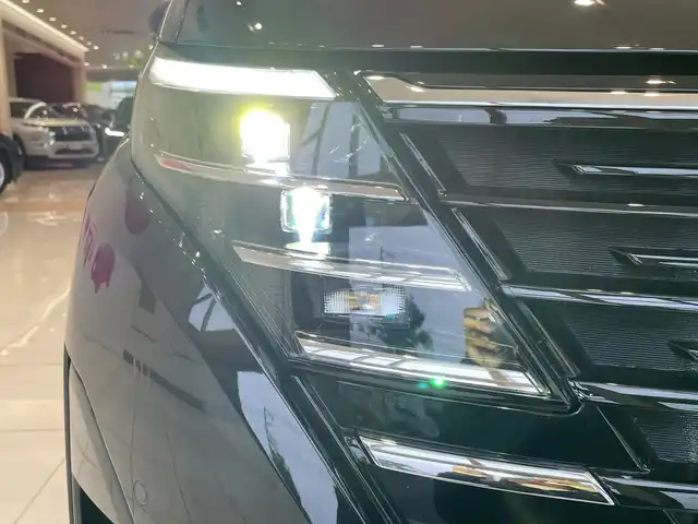 日産 セレナ e－パワー ハイウェイスター V 埼玉県 2024(令6)年 1万km ダイヤモンドブラック プロパイロット/純正12.3インチナビ/ フルセグTV/Bluetooth/USB/アップルカープレイ/アラウンドビューモニター/両側パワースライドドア/レーダークルーズコントロール/レーンキープアシスト/LEDヘッドライト/シートヒーター/純正16インチアルミホイール/ワイヤレス充電/ETC2.0/スマートキー×2/禁煙車