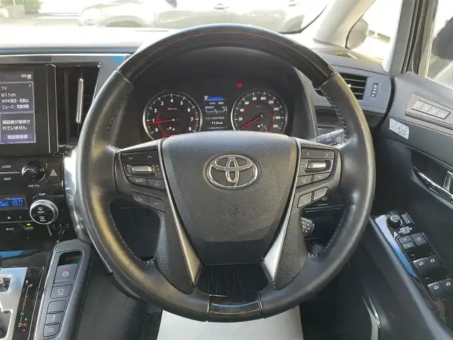 トヨタ アルファード S Cパッケージ 福岡県 2020(令2)年 3.1万km ブラック ワンオーナー/サンルーフ/純正メーカーナビ・フルセグTV・CD・DVD/　Bluetooth・Miracast/バックカメラ/純正フリップダウンモニター/両側パワースライドドア/純正デジタルインナーミラー/三眼LEDヘッドライト/前席シートヒーター・エアシート・パワーシート/ステアリングヒーター/パワーバックドア/レーダークルーズコントロール/LKA/PCS/スマートキー/クリアランスソナー/前後ドライブレコーダー/ETC/保証書/取扱説明書