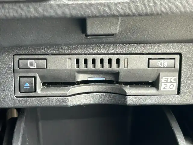 トヨタ アルファード S Cパッケージ 静岡県 2020(令2)年 3.1万km ブラック ワンオーナー/サンルーフ/純正9インチナビ/（フルセグTV/CD/DVD/Bluetooth/Miracast)/バックカメラ/純正後席モニター/両側電動スライドドア/前後ドライブレコーダー/ETC/純正デジタルインナーミラー/三眼LEDヘッドライト/前席シートヒーター/エアシート/パワーシート/ステアリングヒーター/パワーバックドア/レーダークルーズコントロール/LKA/PCS/スマートキー/クリアランスソナー/保証書/取扱説明書