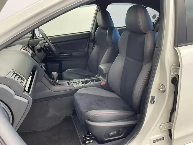 スバル ＷＲＸ Ｓ４ 2．0GT‐S アイサイト 新潟県 2019(令1)年 6.6万km クリスタルホワイトP 4WD/純正8インチメモリナビ【KXM-H803】/　フルセグTV/Bluetooth/CD/DVD/USB/レーダークルーズコントロール/衝突被害軽減ブレーキ/レーンキープアシスト/ブラインドスポットモニター/前席パワーシート/ハーフレザーシート/前席シートヒーター/コーナーセンサー/ドライブレコーダー/バックモニター/ビルトインETC/LEDヘッドライト/オートマチックハイビーム/横滑り防止装置/オートライト/レザーステアリング/ステアリングスイッチ