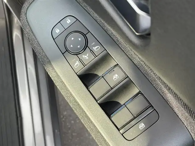 日産 オーラ G FOUR 宮城県 2021(令3)年 6.7万km ダークメタルグレー 登録時走行距離66570km/BOSEサウンド/純正メモリナビ/Bluetooth・USB・HDMI/フルセグTV/アラウンドビューモニター/プロパイロット/デジタルインナーミラー/ACC/エマージェンシーブレーキ/コーナーセンサー/オートマチックハイビーム/前席シートヒーター/ステアリングリモコン/ETC/置くだけ充電/LEDヘッドライト/フォグランプ/ハーフレザーシート/後席ISOFIX