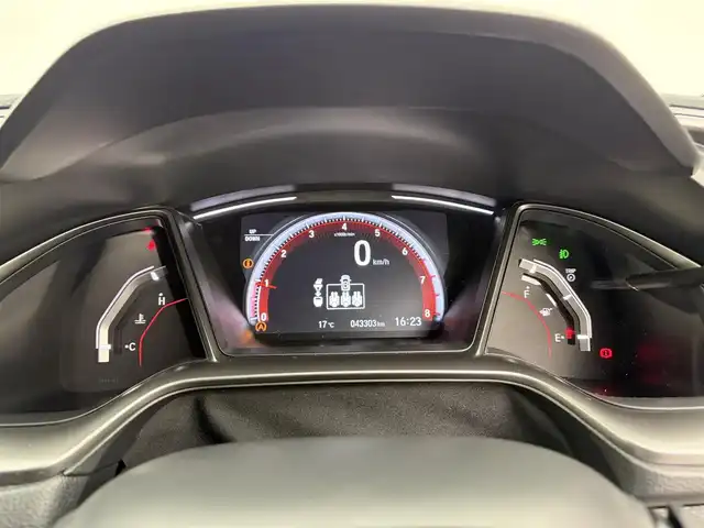 ホンダ シビック ハッチバック ホンダセンシング 愛知県 2021(令3)年 4.4万km プラチナホワイトパール 無限リアスポイラー/無限ドアミラー/Honda SENSING/衝突軽減ブレーキ/誤発進抑制機能/アダプティブクルーズコントロール/車線維持支援システム/バックカメラ/アジャイルハンドリングアシスト/電子制御パーキングブレーキ/オートブレーキホールド機能/マルチインフォメーションディスプレイ/純正7インチSDナビ/フルセグTV/DVD/CD/AM/FM/SD/USB/AUX/iPod/Bluetooth/本革巻きステアリング/ハーフレザーシート/シートヒーター/純正フロアマット/純正18インチアルミホイール/LEDヘッドライト/ETC2.0/前後ドライブレコーダー