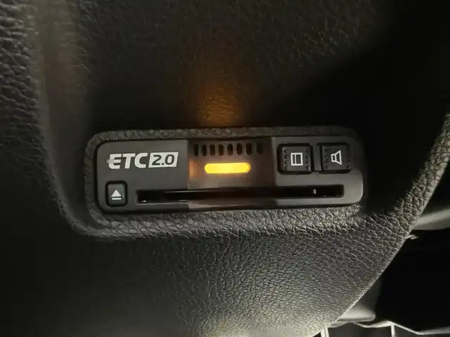 ホンダ シビック ハッチバック ホンダセンシング 愛知県 2021(令3)年 4.4万km プラチナホワイトパール 無限リアスポイラー/無限ドアミラー/Honda SENSING/衝突軽減ブレーキ/誤発進抑制機能/アダプティブクルーズコントロール/車線維持支援システム/バックカメラ/アジャイルハンドリングアシスト/電子制御パーキングブレーキ/オートブレーキホールド機能/マルチインフォメーションディスプレイ/純正7インチSDナビ/フルセグTV/DVD/CD/AM/FM/SD/USB/AUX/iPod/Bluetooth/本革巻きステアリング/ハーフレザーシート/シートヒーター/純正フロアマット/純正18インチアルミホイール/LEDヘッドライト/ETC2.0/前後ドライブレコーダー