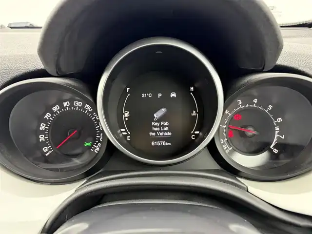 フィアット ５００Ｘ ポップスタープラス 愛知県 2015(平27)年 6.2万km パール オーディオ　/バックカメラ　/クルコン　/パドルシフト　/茶革シート　/パワーシート　/シートヒーター　/電子パーキング　/ＵＳＢ　/ＡＵＸ　/ＥＴＣ　/ドラレコ　/スマートキー　/プッシュスタート　/LEDライト/フォグ /スペアキー/フロアマット