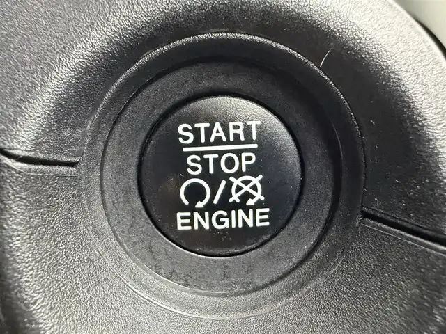 フィアット ５００Ｘ ポップスタープラス 愛知県 2015(平27)年 6.2万km パール オーディオ　/バックカメラ　/クルコン　/パドルシフト　/茶革シート　/パワーシート　/シートヒーター　/電子パーキング　/ＵＳＢ　/ＡＵＸ　/ＥＴＣ　/ドラレコ　/スマートキー　/プッシュスタート　/LEDライト/フォグ /スペアキー/フロアマット