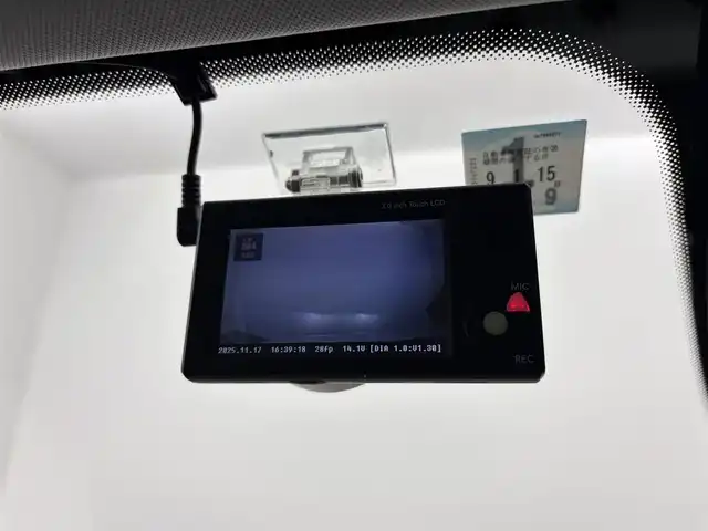 フィアット ５００Ｘ ポップスタープラス 愛知県 2015(平27)年 6.2万km パール オーディオ　/バックカメラ　/クルコン　/パドルシフト　/茶革シート　/パワーシート　/シートヒーター　/電子パーキング　/ＵＳＢ　/ＡＵＸ　/ＥＴＣ　/ドラレコ　/スマートキー　/プッシュスタート　/LEDライト/フォグ /スペアキー/フロアマット