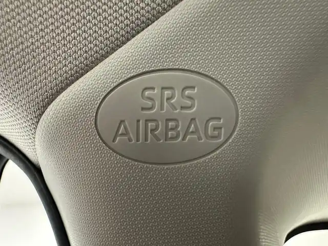 トヨタ ＲＡＶ４ アドベンチャー 兵庫県 2022(令4)年 3.2万km アティチュードブラックマイカ ・純正ディスプレイオーディオ/・純正メモリナビ/・ＪＡＯＳスポイラー/・バックカメラ/・ビルドインＥＴＣ２．０/・ドラレコ内臓デジタルインナーミラー/・スライディングガラスルーフ/・４ＷＤ/・ＬＥＤヘッドライト/・ＬＥＤフォグランプ/・オートライト/・オートハイビーム/・前後コーナーセンサー/・衝突軽減ブレーキ/・レーンキープアシスト/・追従クルーズコントロール/・ブラインドスポットモニター/・ステアリングヒーター/・シートヒーターD/N/・エアシートD/N/・レザーシート/・パワーシートD席のみ/・純正フロアマット/・純正19インチアルミホイール/・スマートキー/・スペアキー1本