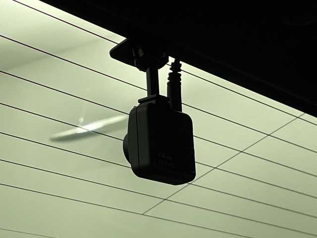 トヨタ カローラ ハイブリット ダブルバイビー 群馬県 2021(令3)年 0.3万km ホワイトパールクリスタルシャイン 純正８型ナビ　バックカメラ　ＢＳＭ　ビルトインＥＴＣ２．０　前後ドラレコ　ハーフレザーシート　シートヒーター　衝突被害軽減ブレーキ　レーンアシスト　アダプティブクルーズコントロール　LEDライト　禁煙