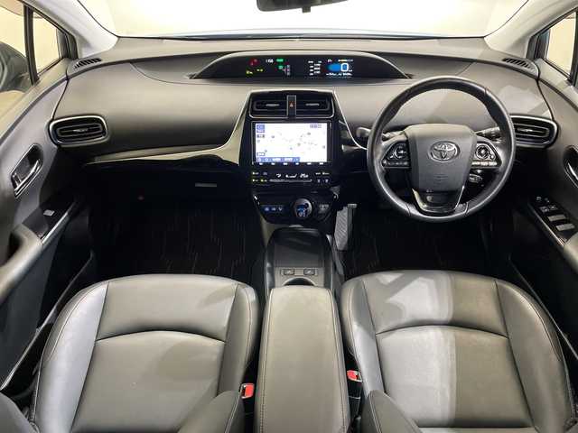 トヨタ プリウス Sツーリングセレクション 愛媛県 2019(平31)年 6.5万km ブルーM ９型ナビ/フルセグ／Ｂｌｕｅｔｏｏｔｈ／ＣＤ／ＤＶＤ/ＥＴＣ/前後ドライブレコーダー/クルーズコントロール/合皮シート/ＤＮ席シートヒーター/前後コーナーセンサー/レーンキープアシスト/LEDヘッドライト/オートマチックハイビーム/レーンキープアシスト